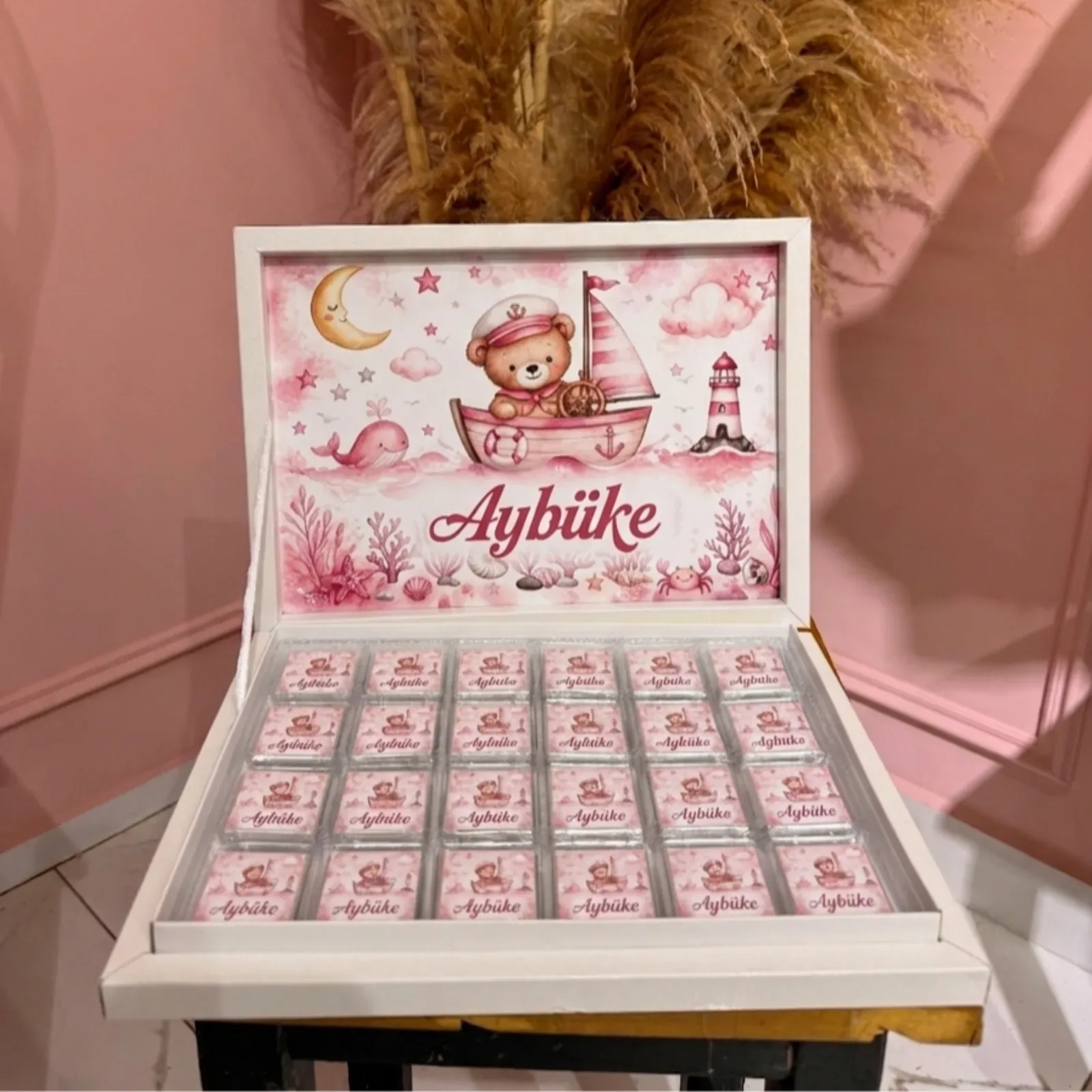 Kız Bebek Çikolatası